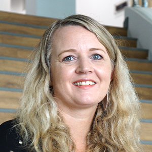 Ms Annette Swale